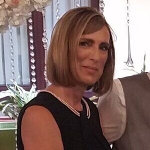 Meet your Posher, Deborah